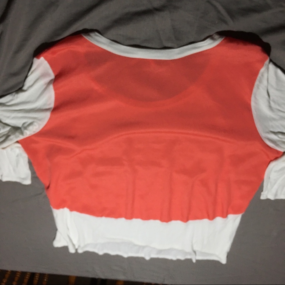 Two tone tee - Picture 2 of 4